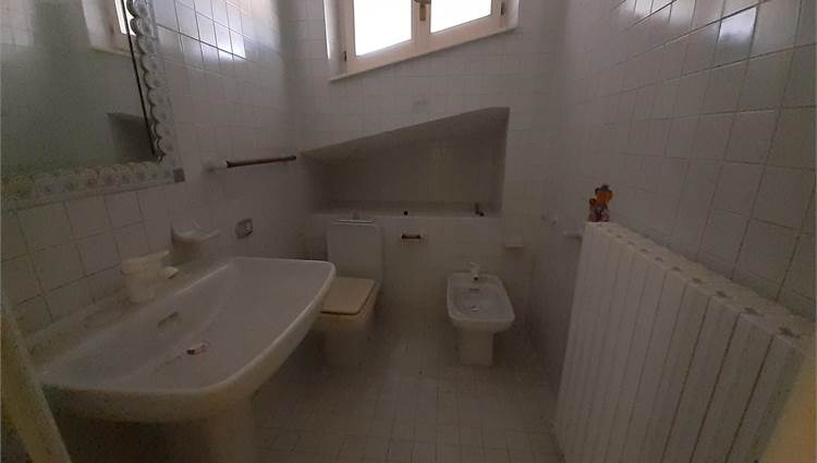 Documento con foto (1,2 Mb)